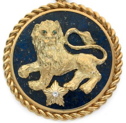 VAN CLEEF & ARPELS
Important pendentif rond...