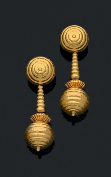 Ilias LALAOUNIS
Pair of earrings in yellow...