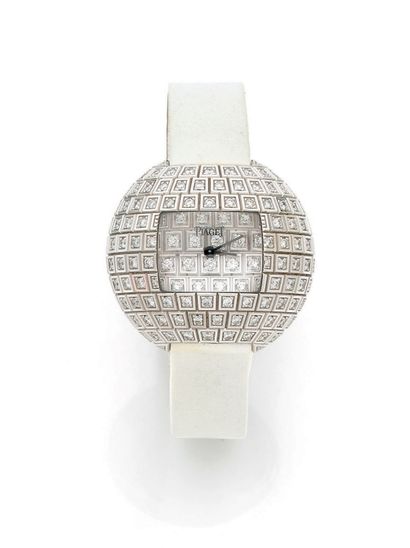PIAGET
Ladies' watch in white gold (750),...