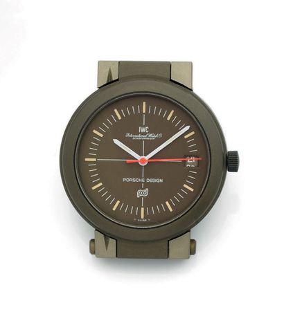 IWC & Porsche Design
Men's compass watch...