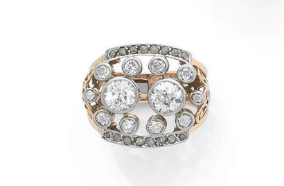 Ring in yellow gold (750) and platinum (850),...