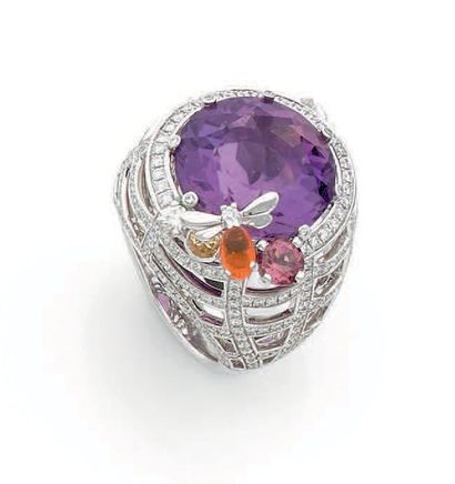 CHAUMET
Dome ring in white gold (750), 