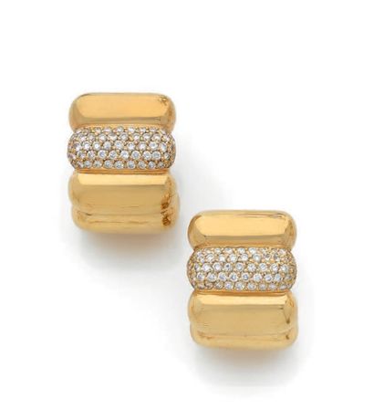 O. J PERRIN
Pair of earrings in yellow gold...
