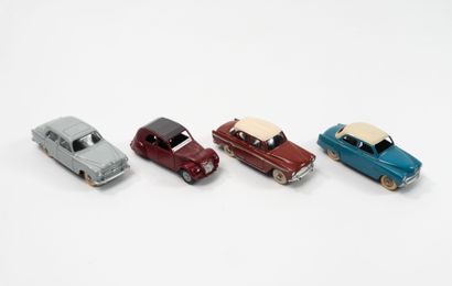 DINKY TOYS FRANCE
Lot including :
-Sedan...