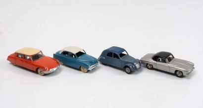 DINKY TOYS FRANCE
Lot including :
-2 CV Citroën...