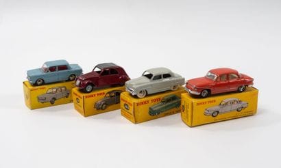 DINKY TOYS FRANCE
Lot including :
-2 CV Citroën...
