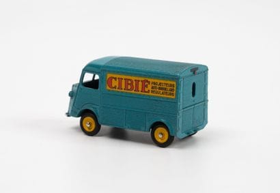 DINKY TOYS FRANCE
Truck Citroën 1200 Kg Cibié...
