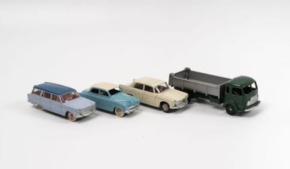 DINKY TOYS FRANCE
Lot including :
-Simca...