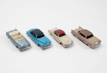DINKY TOYS FRANCE
Lot including :
-Buick...