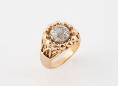 Amusing yellow gold (750) and platinum (850)...