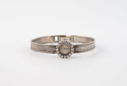 JAEGER LECOULTRE
Ladies' watch in white gold...