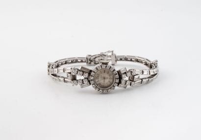 HERBEL
Ladies' wristwatch in platinum (850)...