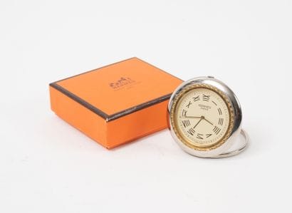 HERMES
Travel alarm clock in palladium-plated...