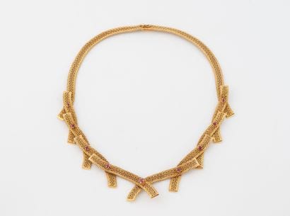 Yellow gold (750) braided ribbon necklace,...