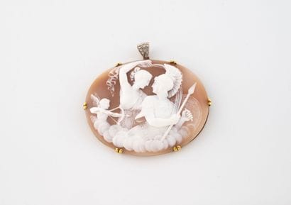 Oval pendant cameo on a shell with antique...