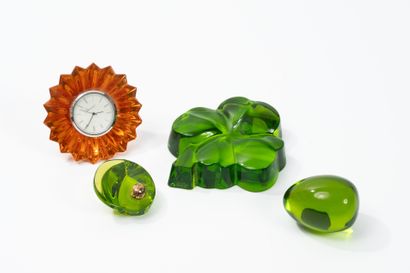 BACCARAT
Set comprising a clock (chips),...