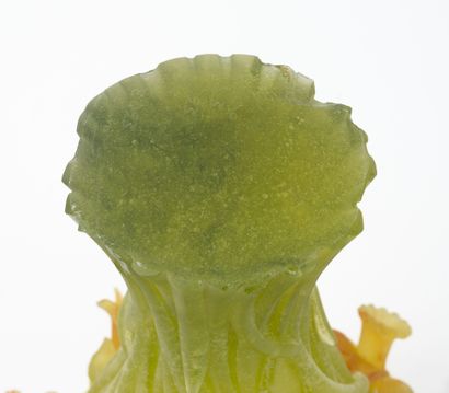 DAUM FRANCE
Daffodil vase.
Glass paste.
Signed...