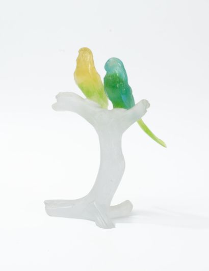 DAUM FRANCE
Inseparable parakeets.
In yellow,...
