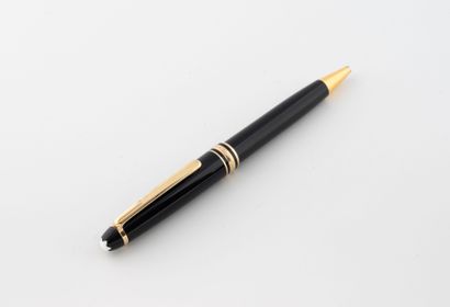 MONTBLANC
Black resin and gold-plated metal...
