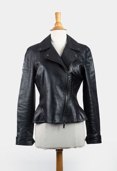 DIOR
Perfecto in lambskin and silk.
Black...