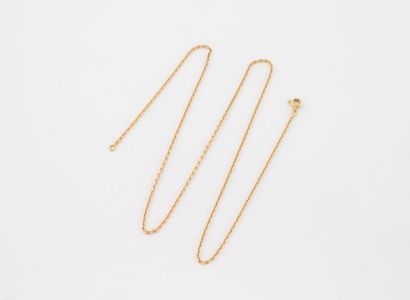 Yellow gold (750) forçat chain.
Weight :...