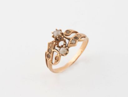 Yellow gold (750) ring, partially openwork,...