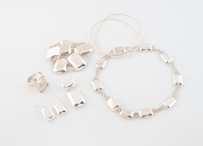 CHRISTOFLE
Set in silver (925) with faceted...