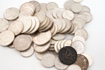 French Republic
Lot of 1960s and 1970s silver...