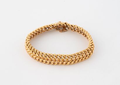 Bracelet in yellow gold (750) with American...