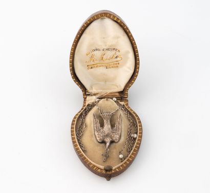 Saint Esprit silver necklace (800) forming...