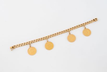 Bracelet in yellow gold (750) adorned with...