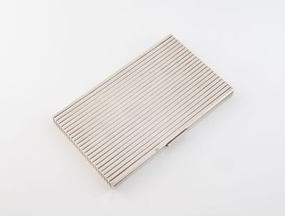 BOUCHERON
Silver cigarette case (min. 800)...