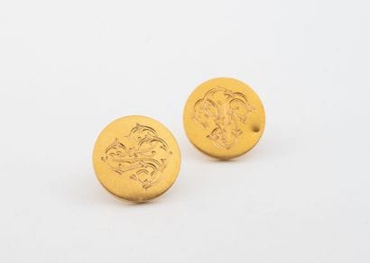 Pair of cufflinks in yellow gold (750) with...