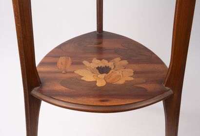 Paul GUTH (1876-1918)
Fruitwood sellette,...