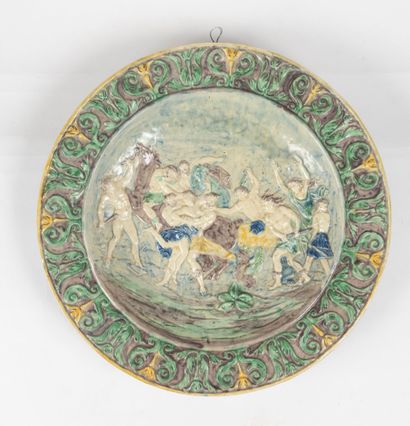 School of TOURS, late 19th century
Two hollow...