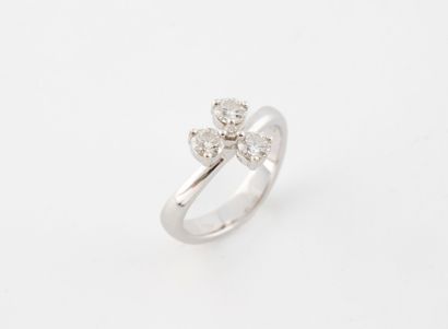 DE BEERS
Corsage