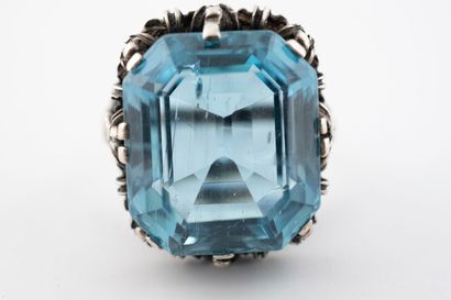 Ring set with a beautiful emerald-cut aquamarine...