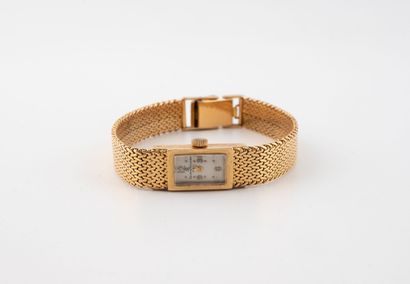 BAUME & MERCIER 
Ladies' wristwatch in yellow...
