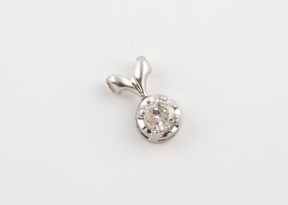 White gold (585) pendant set with a brilliant-cut...