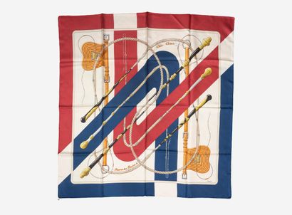 HERMES 
Square in silk twill 
Model: 