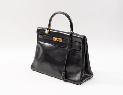 HERMES Paris
35 cm Kelly bag in black box...