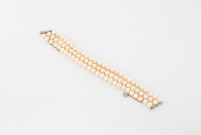 Bracelet with three rows of white cultured...