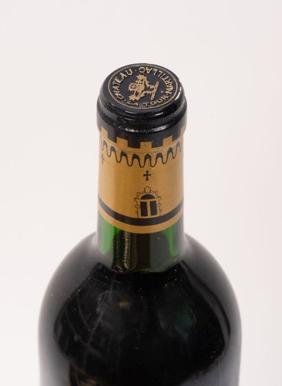 CHÂTEAU LATOUR-MARTILLAC
11 bottles, 1993.
GCC...