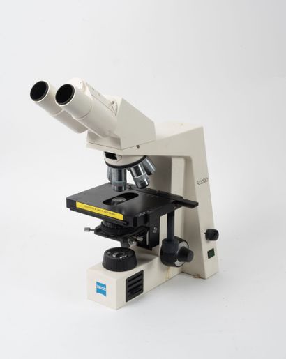 AXIOLAB
Scientific instrument. 
Axiolab E...