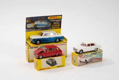 DINKY TOYS FRANCE
Lot including :
-Renault...