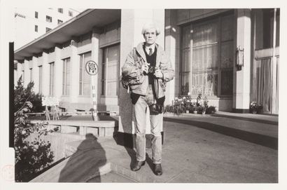 Christopher MAKOS (1948) 
3 photographs:...