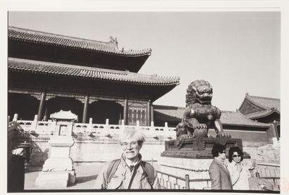 Christopher MAKOS (1948) 
3 photographs:...