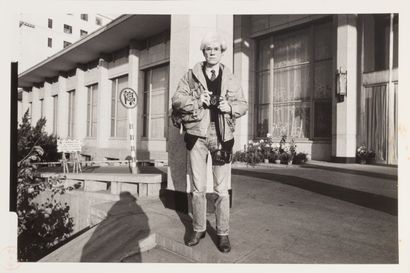 Christopher MAKOS (1948) 
3 photographs :...