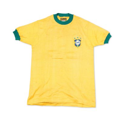 PELÉ
(Edson Arantes Do Nascimento)
N°10 jersey...