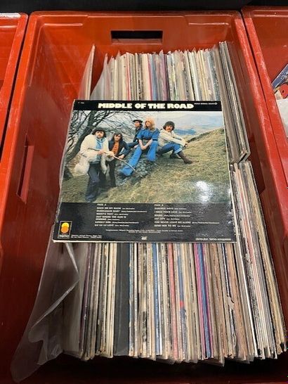Lot of vinyl records.
In a case.
Scratches...